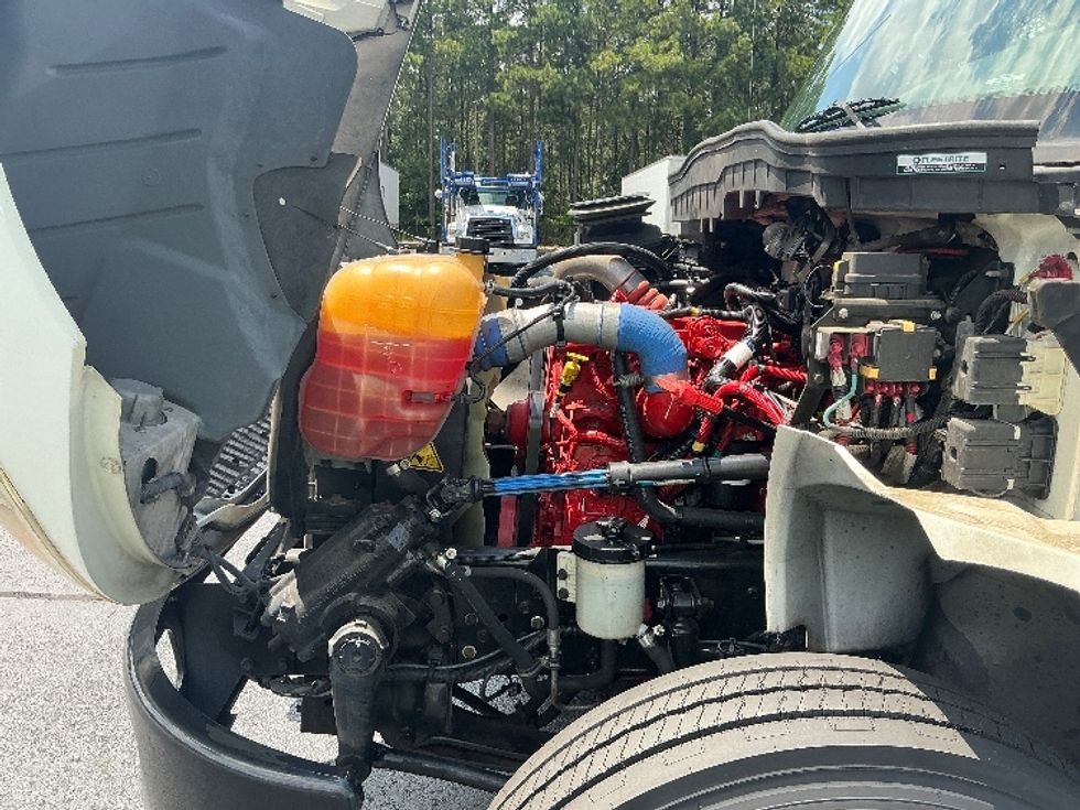 Medium Duty Box Truck-Light and Medium Duty Trucks-International-2020-MV607-Forest Park-GA-87,748\n\t\tmiles-$ 46,750 - Image 22