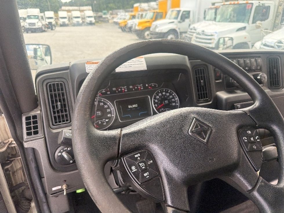 Medium Duty Box Truck-Light and Medium Duty Trucks-International-2020-MV607-Forest Park-GA-90,174\n\t\tmiles-$ 46,500 - Image 15