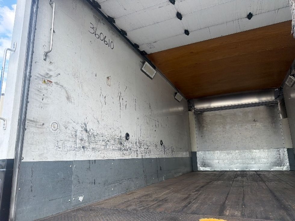 Medium Duty Box Truck-Light and Medium Duty Trucks-International-2020-MV607-Forest Park-GA-90,174\n\t\tmiles-$ 46,500 - Image 8