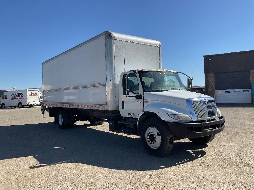 Medium Duty Box Truck-Light and Medium Duty Trucks-International-2020-MV607-Fort Smith-AR-339,569\n\t\tmiles-$ 22,000 - Image 1