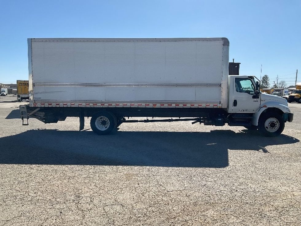 Medium Duty Box Truck-Light and Medium Duty Trucks-International-2020-MV607-Fort Smith-AR-339,569\n\t\tmiles-$ 22,000 - Image 15