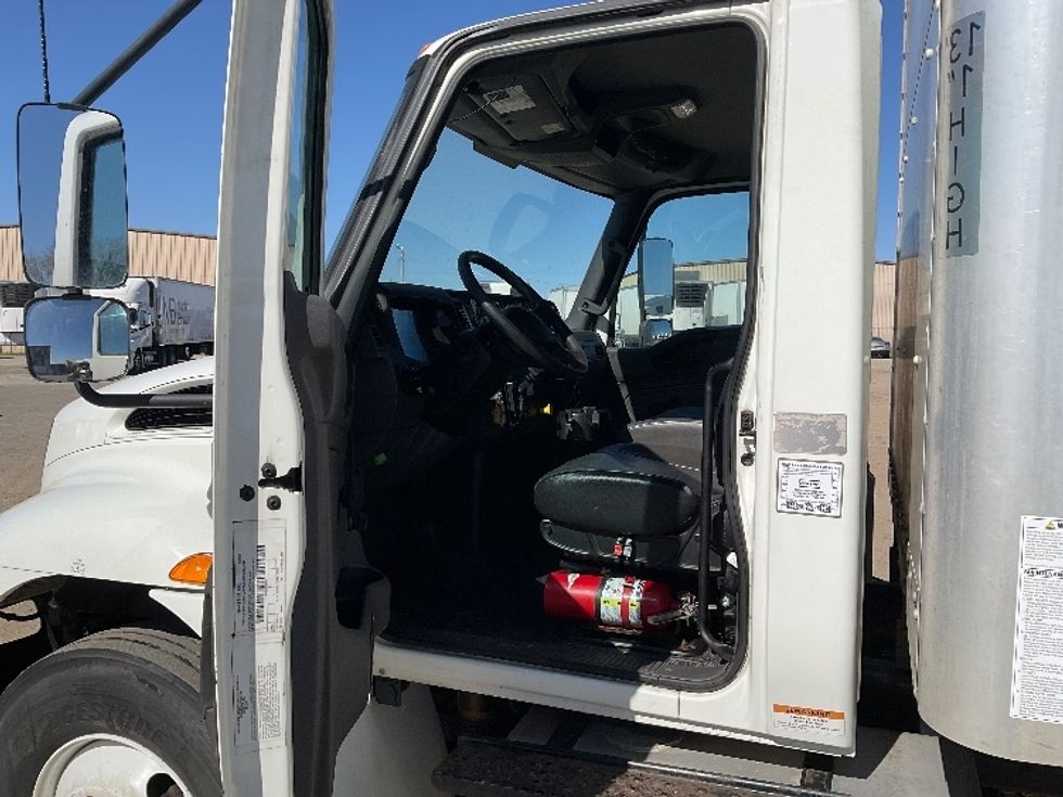 Medium Duty Box Truck-Light and Medium Duty Trucks-International-2020-MV607-Fort Smith-AR-339,569\n\t\tmiles-$ 22,000 - Image 16