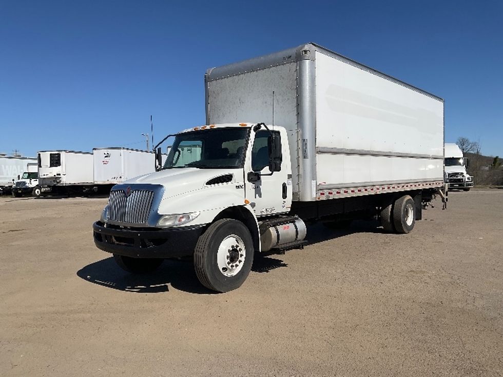 Medium Duty Box Truck-Light and Medium Duty Trucks-International-2020-MV607-Fort Smith-AR-339,569\n\t\tmiles-$ 22,000 - Image 3