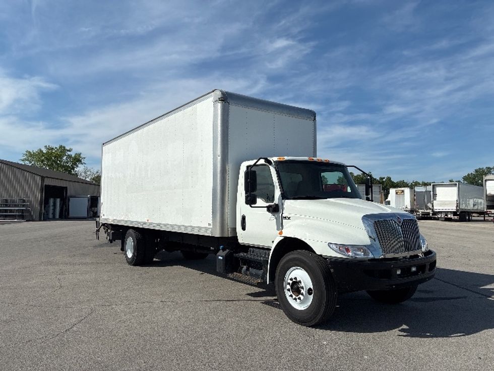 Medium Duty Box Truck-Light and Medium Duty Trucks-International-2020-MV607-Fort Wayne-IN-201,434\n\t\tmiles-$ 45,250 - Image 1