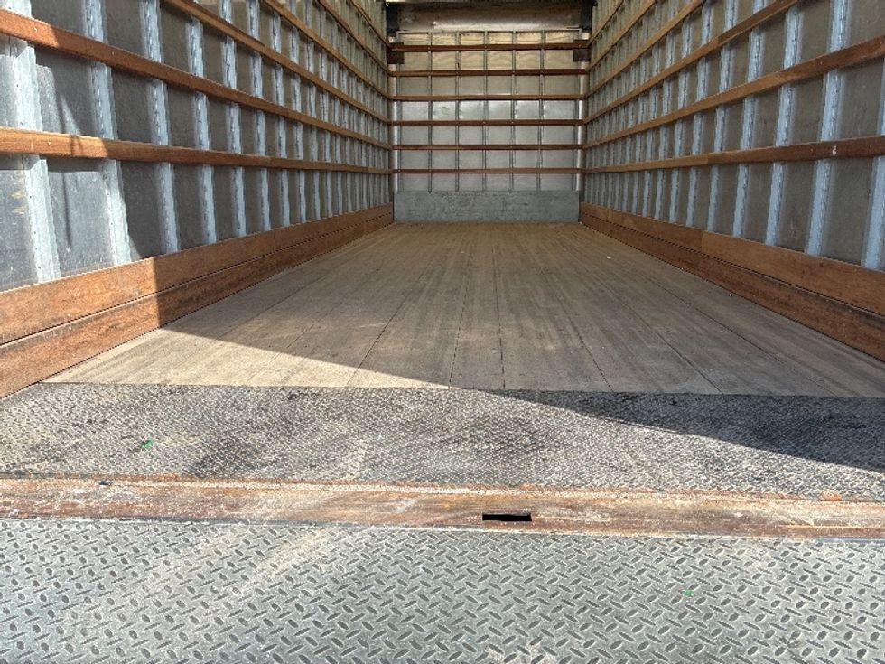 Medium Duty Box Truck-Light and Medium Duty Trucks-International-2020-MV607-Fort Wayne-IN-201,434\n\t\tmiles-$ 45,250 - Image 10