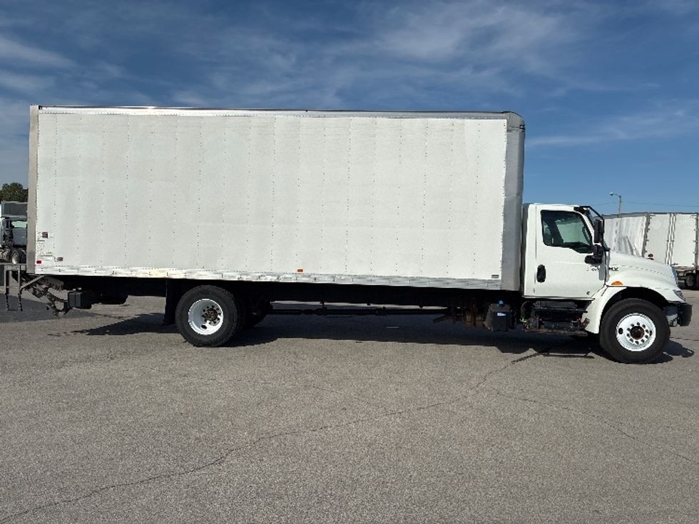 Medium Duty Box Truck-Light and Medium Duty Trucks-International-2020-MV607-Fort Wayne-IN-201,434\n\t\tmiles-$ 45,250 - Image 15