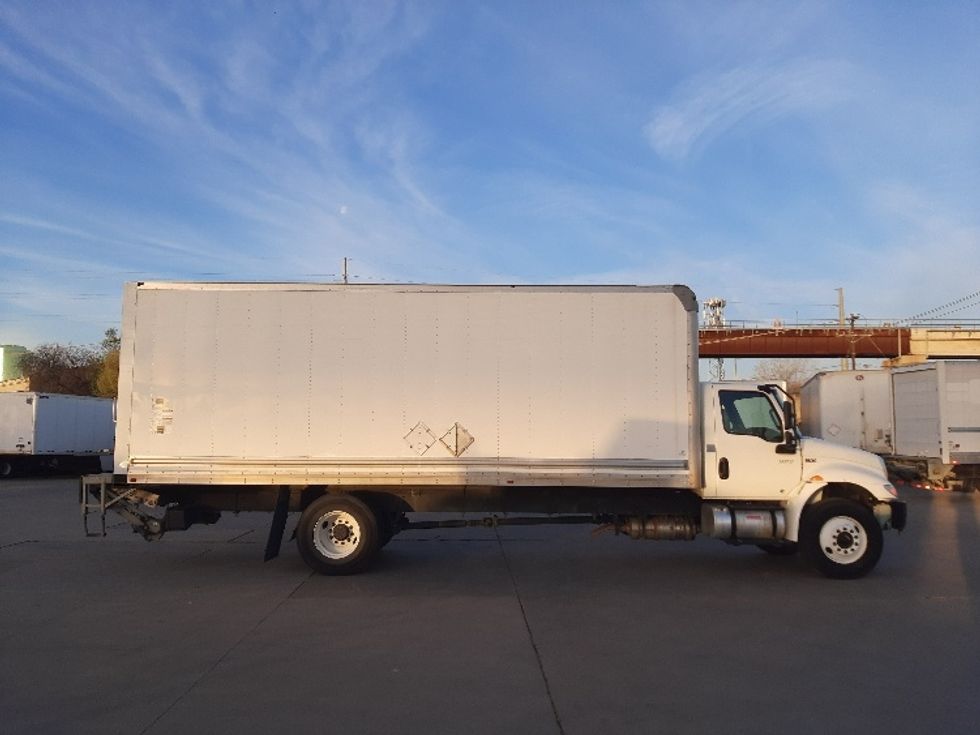 Medium Duty Box Truck-Light and Medium Duty Trucks-International-2020-MV607-Fort Worth-TX-133,266\n\t\tmiles-$ 54,750 - Image 15