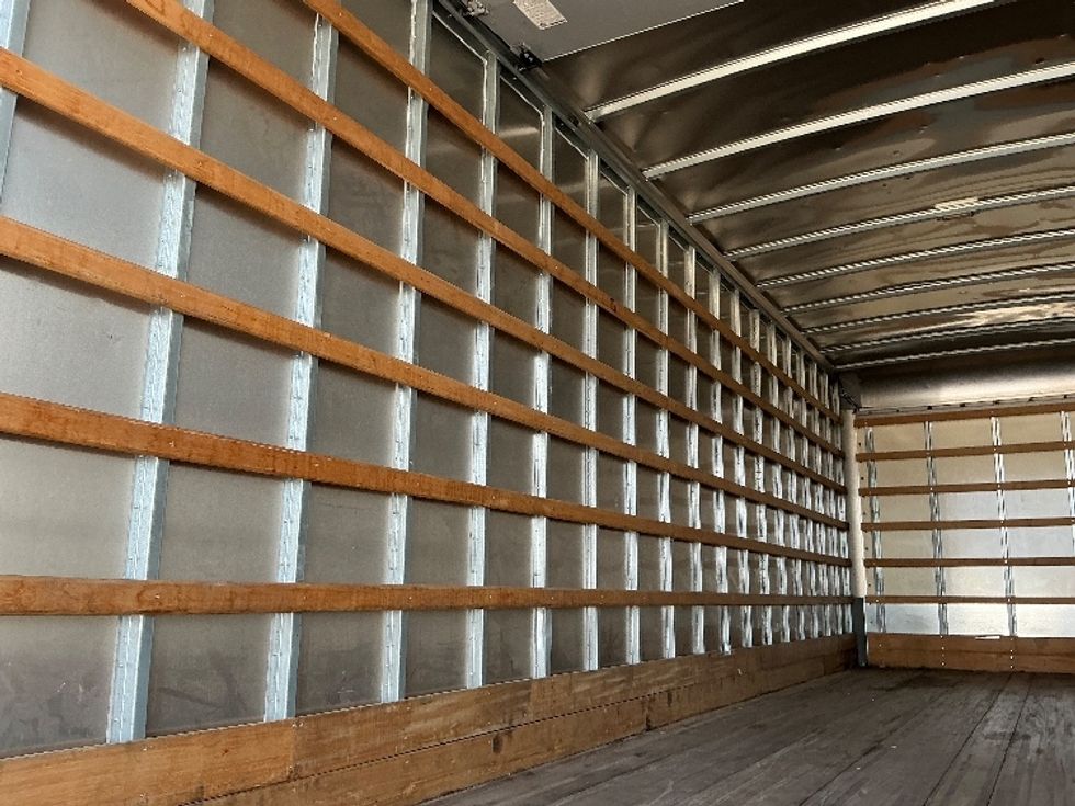 Medium Duty Box Truck-Light and Medium Duty Trucks-International-2020-MV607-Fort Worth-TX-17,919\n\t\tmiles-$ 59,250 - Image 11