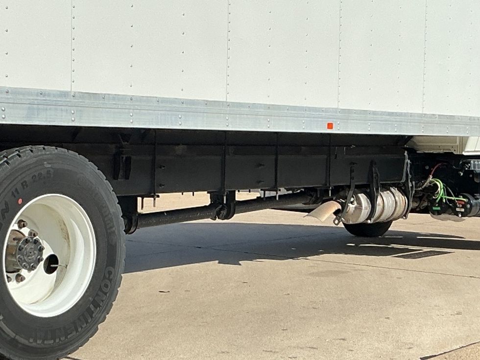 Medium Duty Box Truck-Light and Medium Duty Trucks-International-2020-MV607-Fort Worth-TX-17,919\n\t\tmiles-$ 59,250 - Image 14