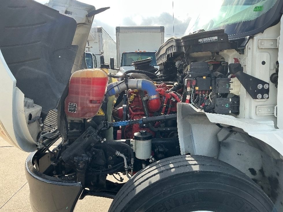 Medium Duty Box Truck-Light and Medium Duty Trucks-International-2020-MV607-Fort Worth-TX-17,919\n\t\tmiles-$ 59,250 - Image 24