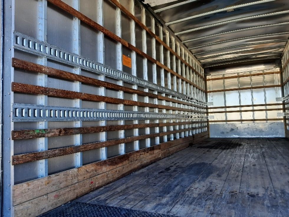 Medium Duty Box Truck-Light and Medium Duty Trucks-International-2020-MV607-Fort Worth-TX-77,554\n\t\tmiles-$ 60,000 - Image 11