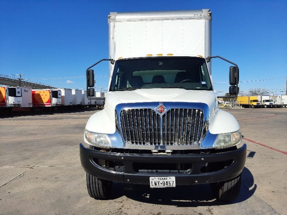 Medium Duty Box Truck-Light and Medium Duty Trucks-International-2020-MV607-Fort Worth-TX-77,554\n\t\tmiles-$ 60,000 - Image 2