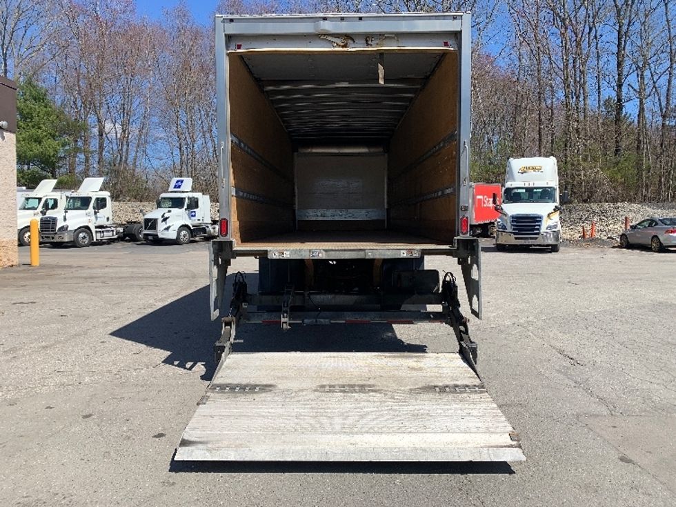 Medium Duty Box Truck-Light and Medium Duty Trucks-International-2020-MV607-Franklin-MA-75,556\n\t\tmiles-$ 56,750 - Image 9