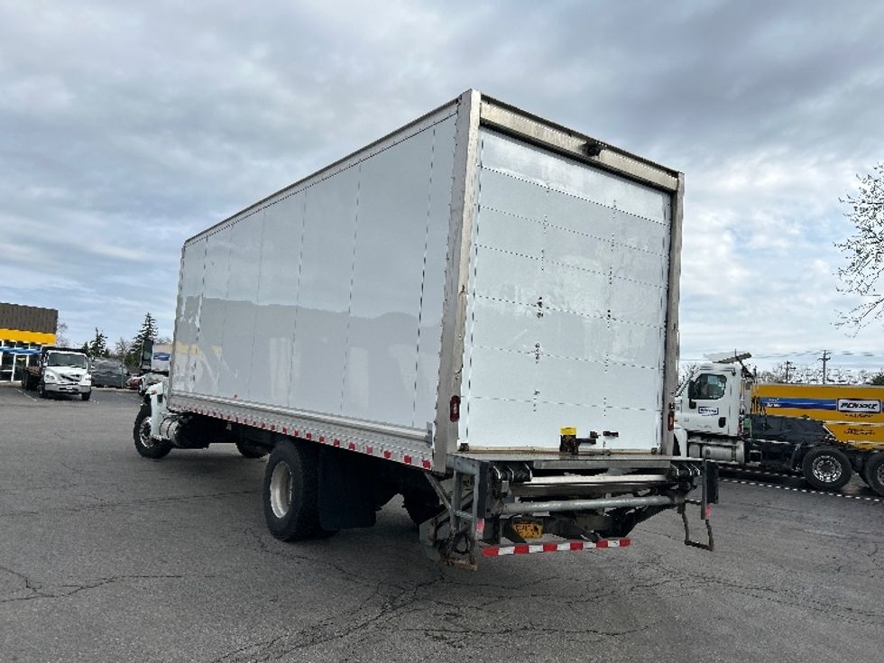 Medium Duty Box Truck-Light and Medium Duty Trucks-International-2020-MV607-Fredonia-NY-122,167\n\t\tmiles-$ 53,000 - Image 6