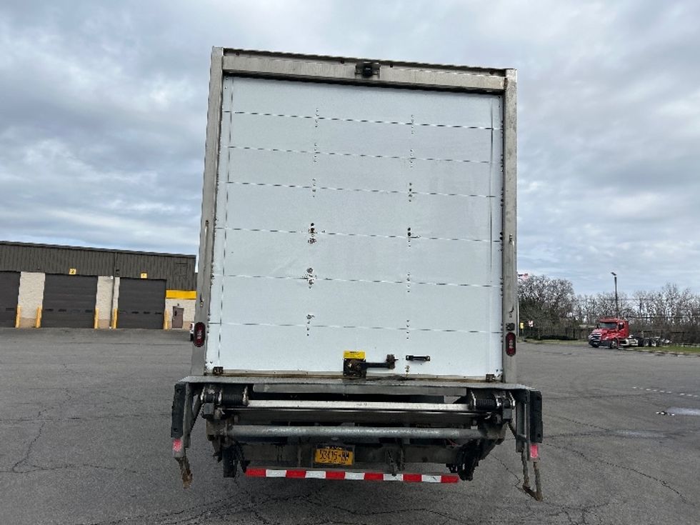 Medium Duty Box Truck-Light and Medium Duty Trucks-International-2020-MV607-Fredonia-NY-122,167\n\t\tmiles-$ 53,000 - Image 7