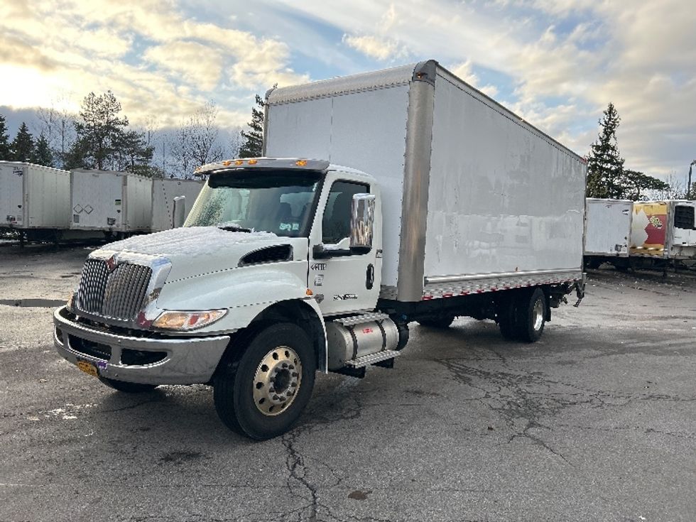 Medium Duty Box Truck-Light and Medium Duty Trucks-International-2020-MV607-Fredonia-NY-127,367\n\t\tmiles-$ 48,500 - Image 3