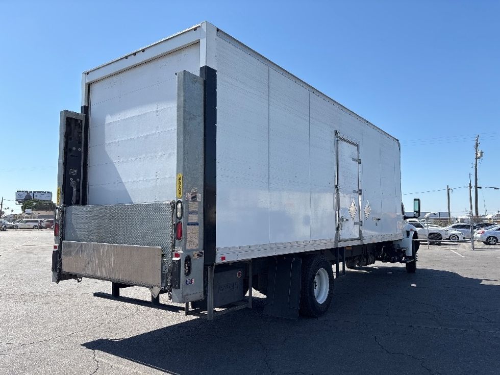 Medium Duty Box Truck-Light and Medium Duty Trucks-International-2020-MV607-Fresno-CA-137,283\n\t\tmiles-$ 55,000 - Image 13