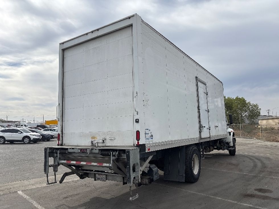 Medium Duty Box Truck-Light and Medium Duty Trucks-International-2020-MV607-Fresno-CA-220,911\n\t\tmiles-$ 42,750 - Image 13
