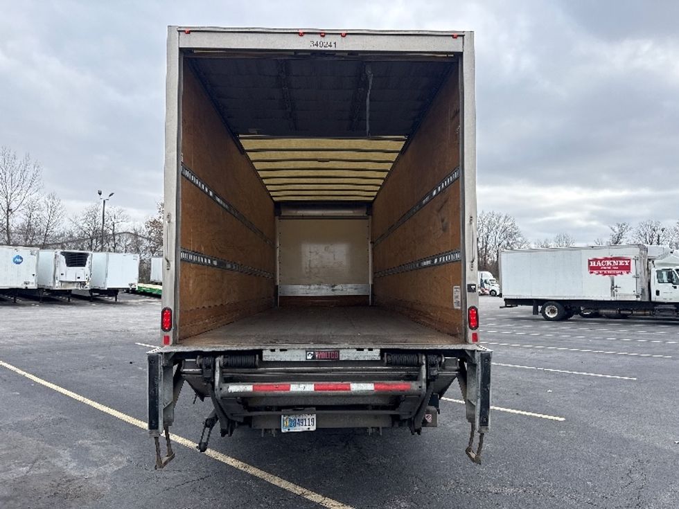 Medium Duty Box Truck-Light and Medium Duty Trucks-International-2020-MV607-Gahanna-OH-284,832\n\t\tmiles-$ 35,750 - Image 8