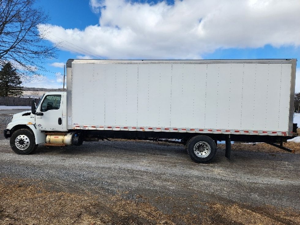 Medium Duty Box Truck-Light and Medium Duty Trucks-International-2020-MV607-Gansevoort-NY-126,785\n\t\tmiles-$ 51,500 - Image 4