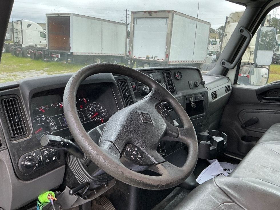 Medium Duty Box Truck-Light and Medium Duty Trucks-International-2020-MV607-Garden City-GA-148,484\n\t\tmiles-$ 52,250 - Image 17
