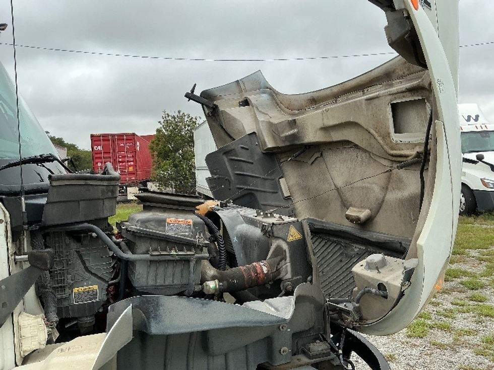 Medium Duty Box Truck-Light and Medium Duty Trucks-International-2020-MV607-Garden City-GA-148,484\n\t\tmiles-$ 52,250 - Image 23