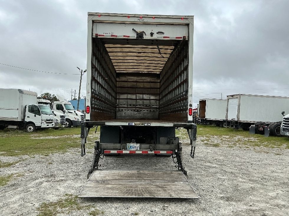 Medium Duty Box Truck-Light and Medium Duty Trucks-International-2020-MV607-Garden City-GA-148,484\n\t\tmiles-$ 52,250 - Image 9