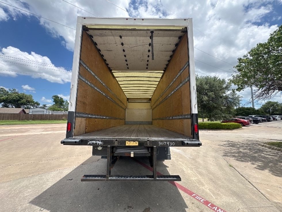 Medium Duty Box Truck-Light and Medium Duty Trucks-International-2020-MV607-Garland-TX-107,573\n\t\tmiles-$ 62,250 - Image 8