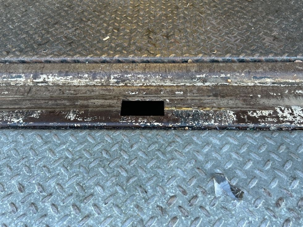 Medium Duty Box Truck-Light and Medium Duty Trucks-International-2020-MV607-Garland-TX-138,683\n\t\tmiles-$ 52,500 - Image 10