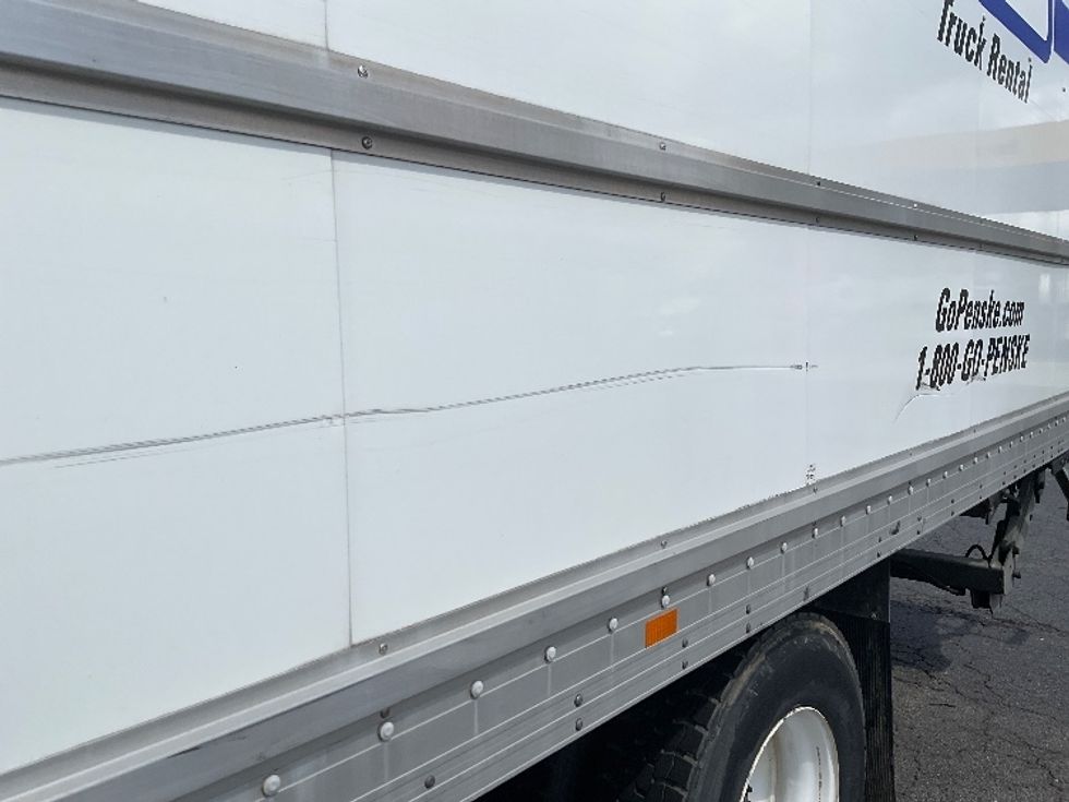 Medium Duty Box Truck-Light and Medium Duty Trucks-International-2020-MV607-Garland-TX-138,683\n\t\tmiles-$ 52,500 - Image 25