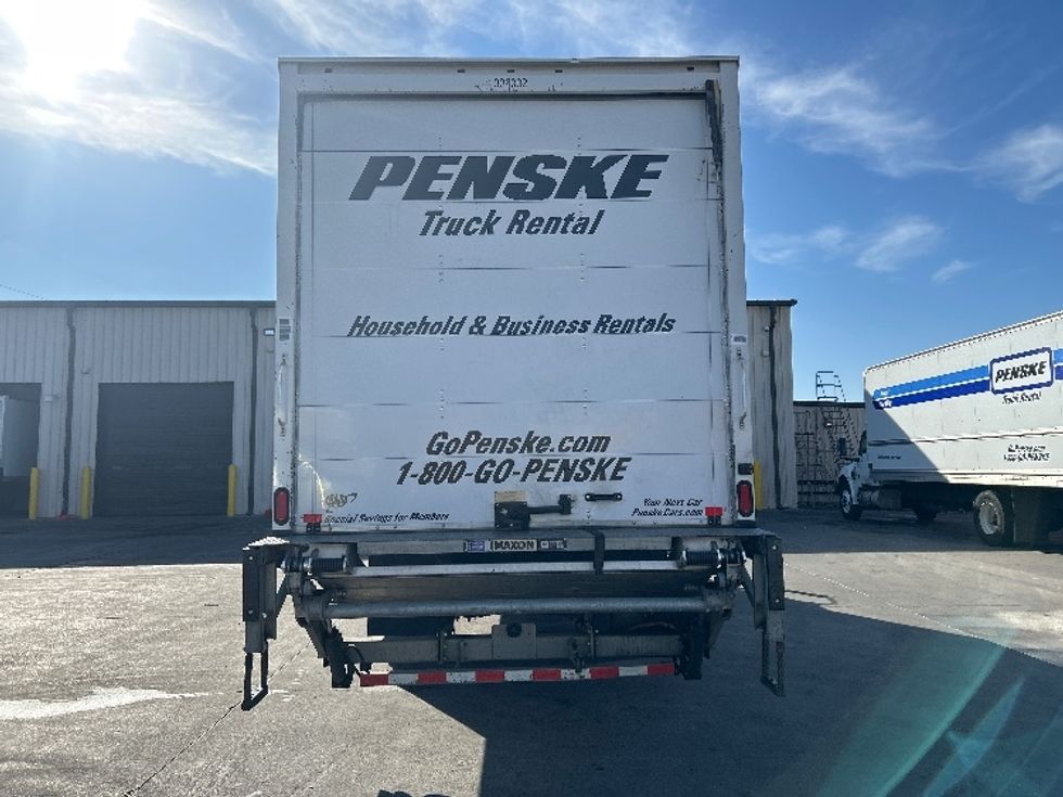 Medium Duty Box Truck-Light and Medium Duty Trucks-International-2020-MV607-Garland-TX-138,683\n\t\tmiles-$ 52,500 - Image 7