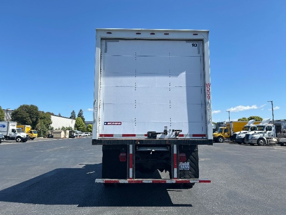 Medium Duty Box Truck-Light and Medium Duty Trucks-International-2020-MV607-Gilroy-CA-5,528\n\t\tmiles-$ 56,250 - Image 7