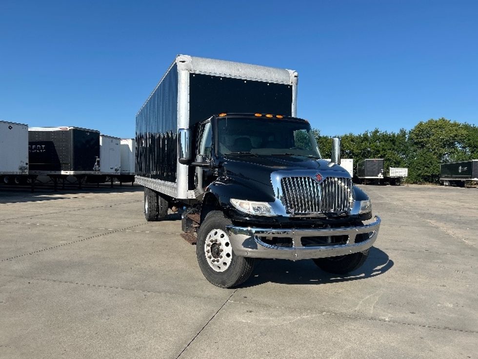 Medium Duty Box Truck-Light and Medium Duty Trucks-International-2020-MV607-Goshen-IN-100,680\n\t\tmiles-$ 56,250 - Image 1