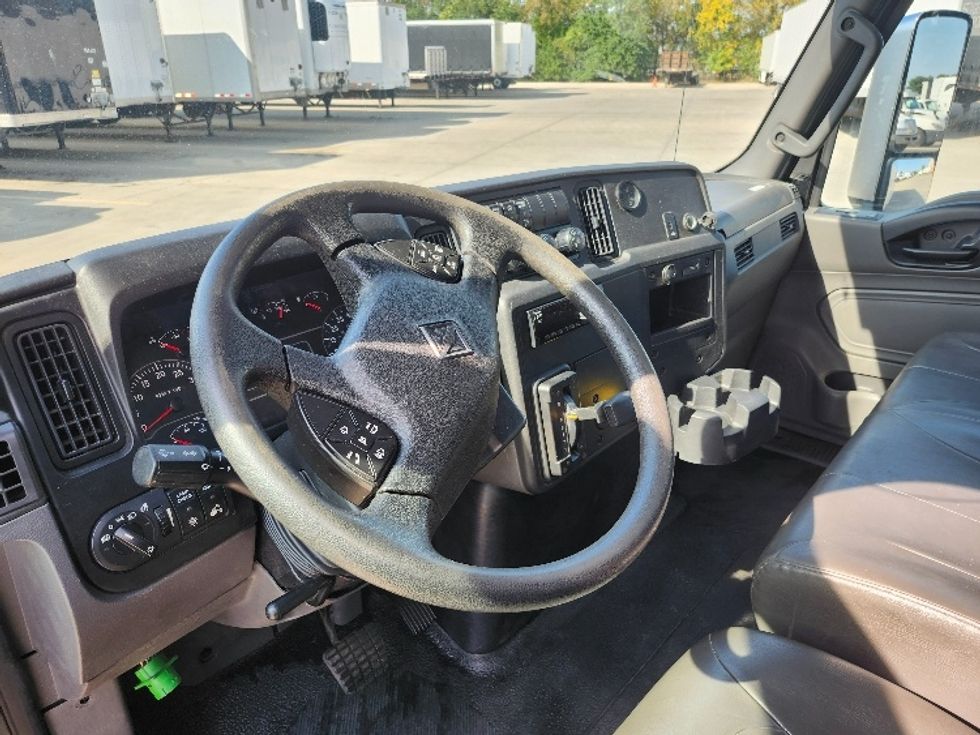 Medium Duty Box Truck-Light and Medium Duty Trucks-International-2020-MV607-Goshen-IN-66,764\n\t\tmiles-$ 58,000 - Image 16