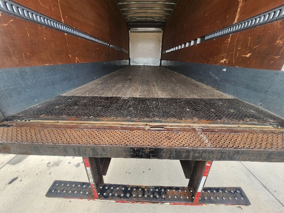 Medium Duty Box Truck-Light and Medium Duty Trucks-International-2020-MV607-Goshen-IN-69,594\n\t\tmiles-$ 57,750 - Image 9