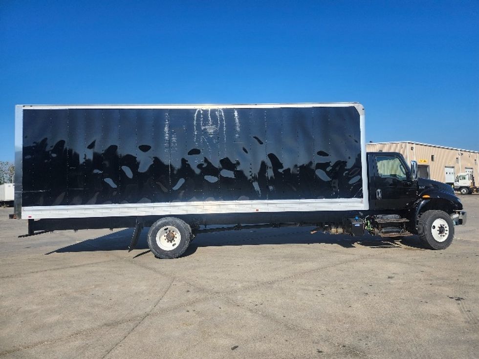 Medium Duty Box Truck-Light and Medium Duty Trucks-International-2020-MV607-Goshen-IN-74,415\n\t\tmiles-$ 56,250 - Image 14