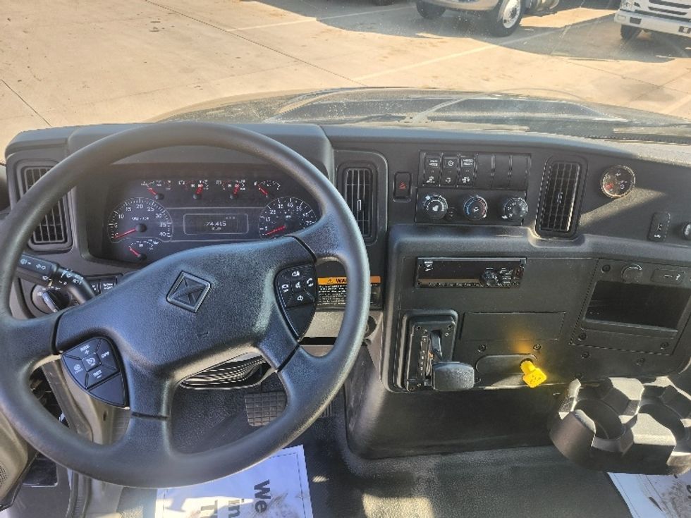 Medium Duty Box Truck-Light and Medium Duty Trucks-International-2020-MV607-Goshen-IN-74,415\n\t\tmiles-$ 56,250 - Image 17