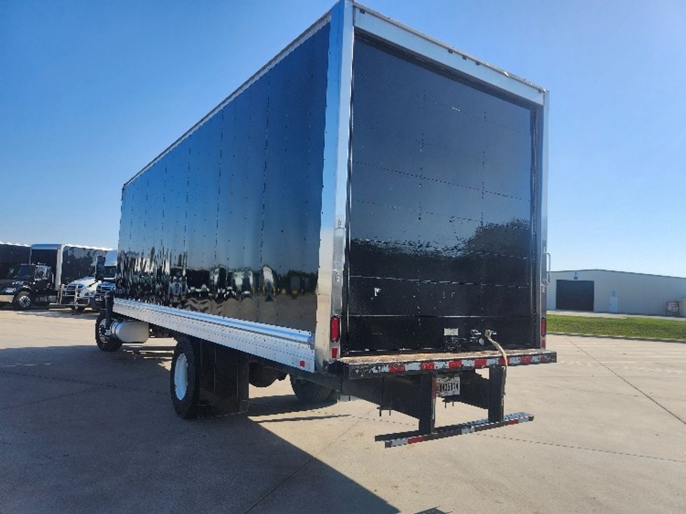 Medium Duty Box Truck-Light and Medium Duty Trucks-International-2020-MV607-Goshen-IN-74,415\n\t\tmiles-$ 56,250 - Image 6