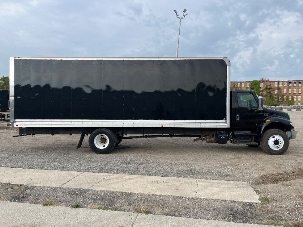 Medium Duty Box Truck-Light and Medium Duty Trucks-International-2020-MV607-Goshen-IN-90,708\n\t\tmiles-$ 56,000 - Image 14