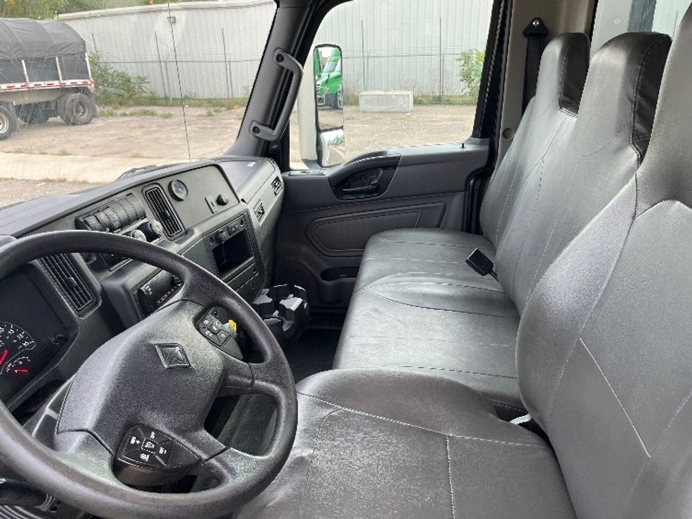 Medium Duty Box Truck-Light and Medium Duty Trucks-International-2020-MV607-Goshen-IN-90,708\n\t\tmiles-$ 56,000 - Image 16