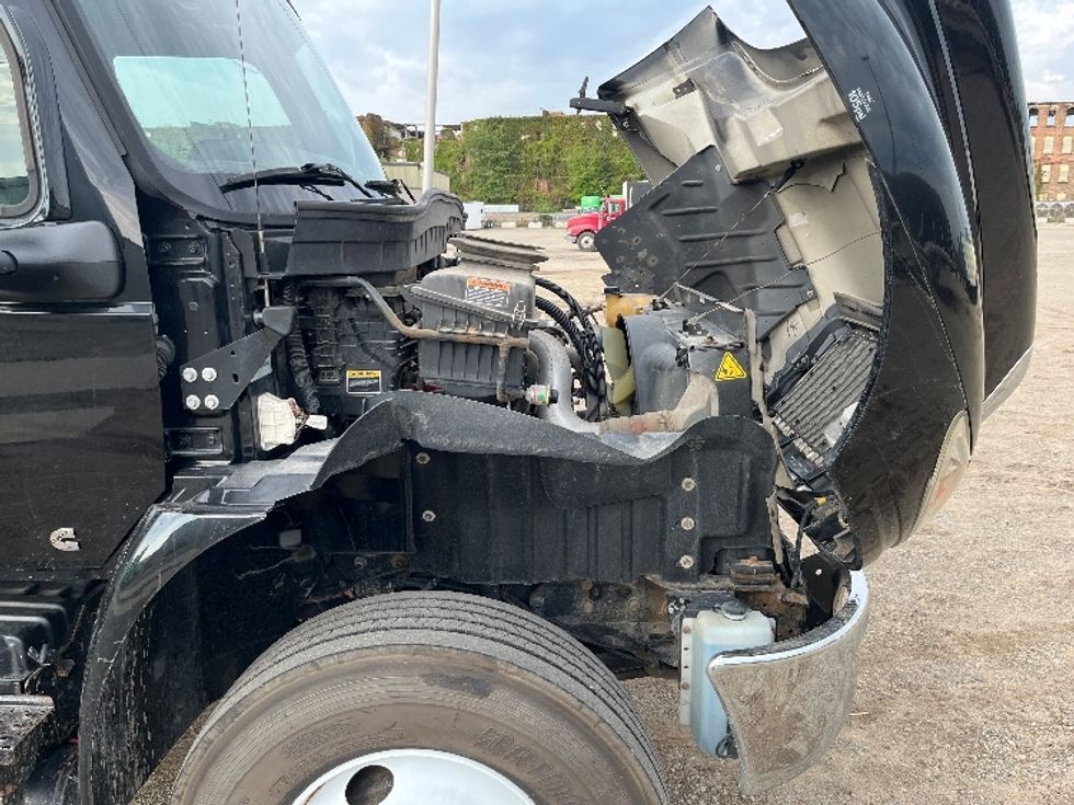 Medium Duty Box Truck-Light and Medium Duty Trucks-International-2020-MV607-Goshen-IN-90,708\n\t\tmiles-$ 56,000 - Image 20