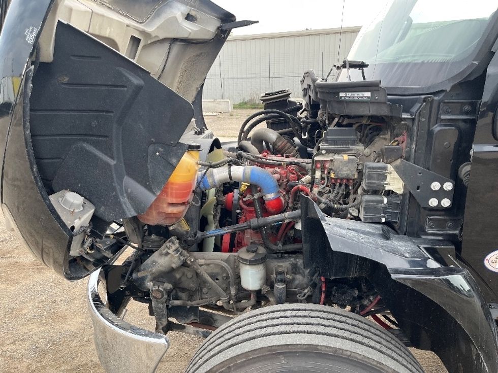 Medium Duty Box Truck-Light and Medium Duty Trucks-International-2020-MV607-Goshen-IN-90,708\n\t\tmiles-$ 56,000 - Image 21