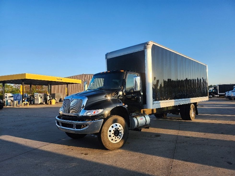 Medium Duty Box Truck-Light and Medium Duty Trucks-International-2020-MV607-Goshen-IN-91,659\n\t\tmiles-$ 56,000 - Image 3