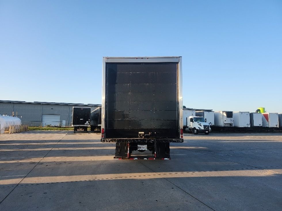 Medium Duty Box Truck-Light and Medium Duty Trucks-International-2020-MV607-Goshen-IN-91,659\n\t\tmiles-$ 56,000 - Image 7