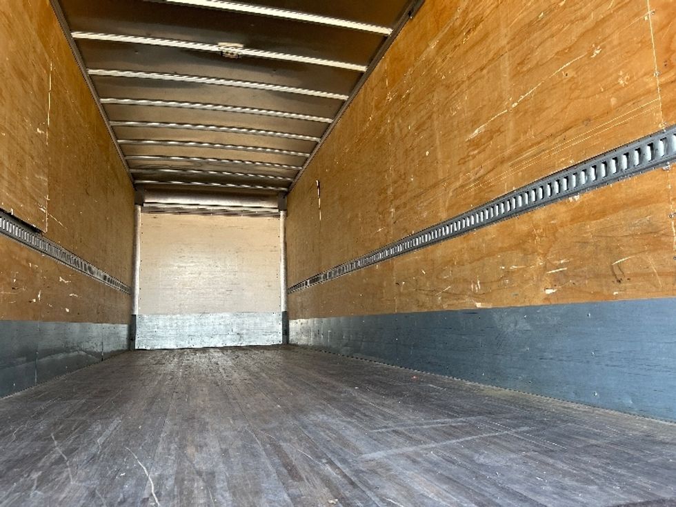 Medium Duty Box Truck-Light and Medium Duty Trucks-International-2020-MV607-Goshen-IN-96,808\n\t\tmiles-$ 56,500 - Image 11
