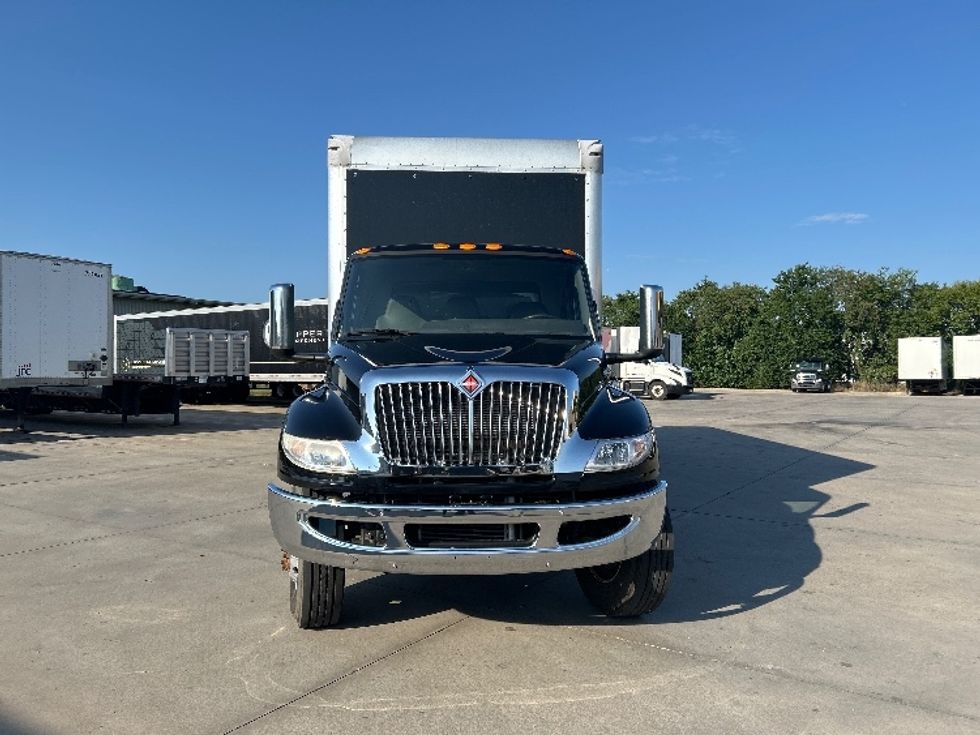 Medium Duty Box Truck-Light and Medium Duty Trucks-International-2020-MV607-Goshen-IN-96,808\n\t\tmiles-$ 56,500 - Image 2