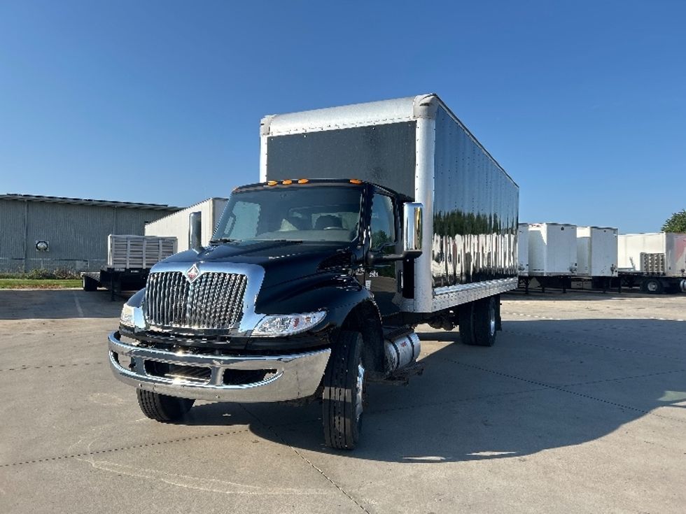 Medium Duty Box Truck-Light and Medium Duty Trucks-International-2020-MV607-Goshen-IN-96,808\n\t\tmiles-$ 56,500 - Image 3