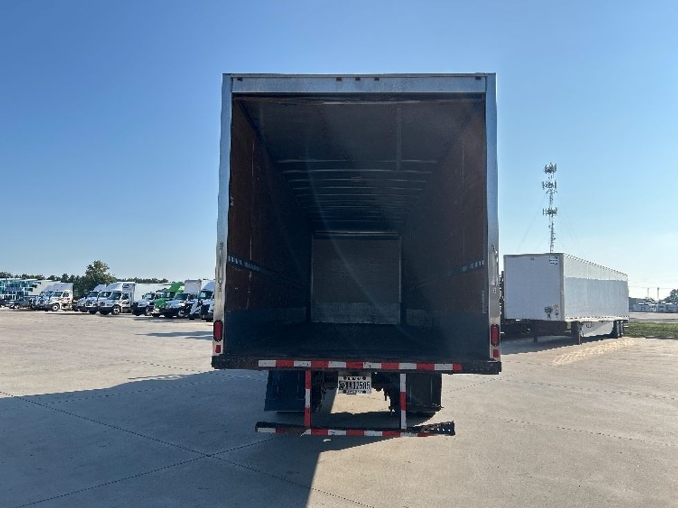 Medium Duty Box Truck-Light and Medium Duty Trucks-International-2020-MV607-Goshen-IN-96,808\n\t\tmiles-$ 56,500 - Image 8
