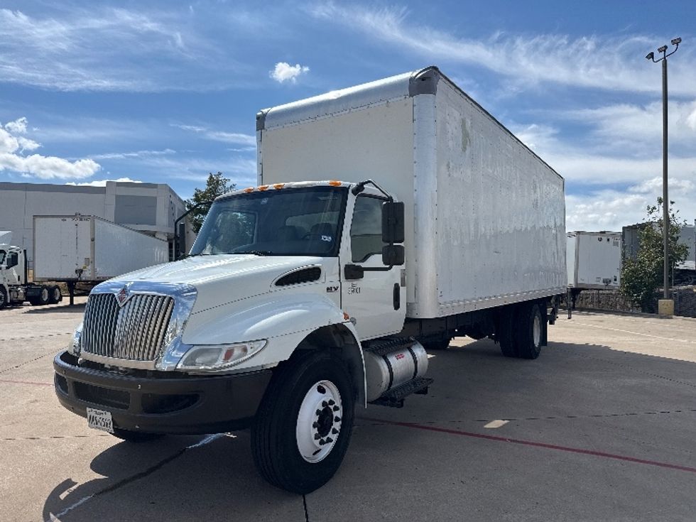 Medium Duty Box Truck-Light and Medium Duty Trucks-International-2020-MV607-Grand Prairie-TX-191,403\n\t\tmiles-$ 53,750 - Image 3