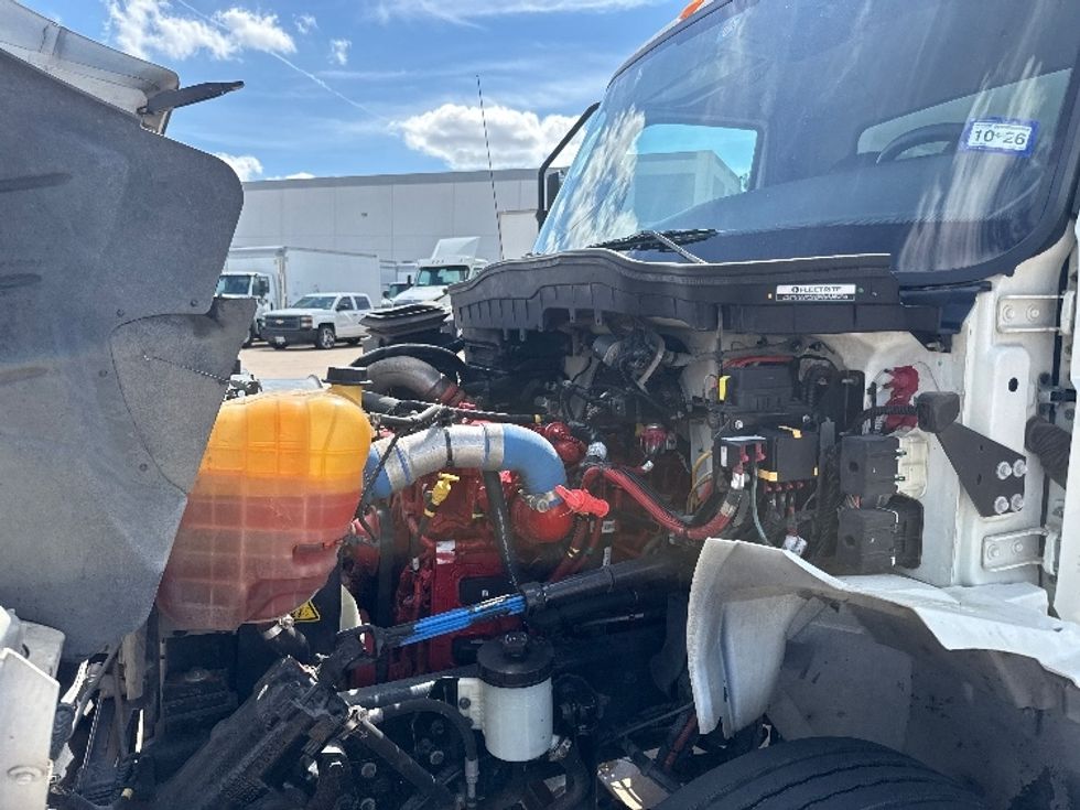 Medium Duty Box Truck-Light and Medium Duty Trucks-International-2020-MV607-Grand Prairie-TX-191,403\n\t\tmiles-$ 53,750 - Image 24